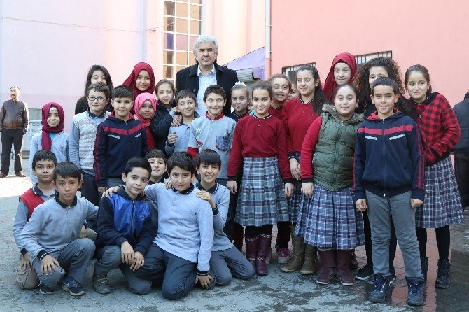 Akhisarlı Şehit Serdar Denizer anıldı