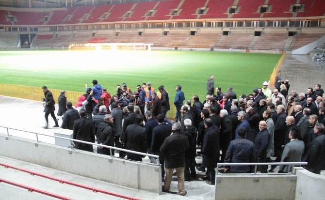 Bakan Kılıç ve TFF Başkanı Demirören, Samsunspor’un yeni stadyumunu inceledi