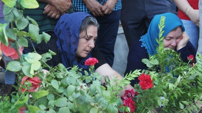 Ali İsmail Korkmaz mezarı başında anıldı