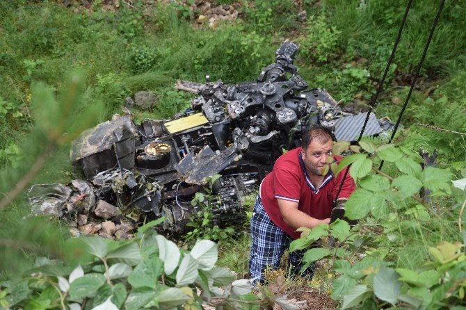 Giresun’da 7 kişinin hayatını kaybettiği helikopter kazasının ardından enkaz kaldırma çalışmaları tamamlandı