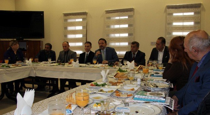 Rektör Remzi Gören: Bugün petrol ne kadar kıymetliyse, yakın gelecekte su da o kadar kıymetli olacak