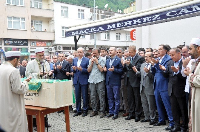 Trafik kazasında hayatını kaybeden Furkan Cansız’a son görev