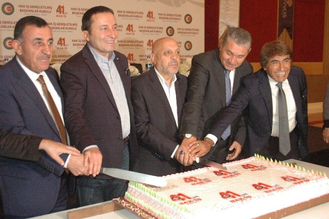 HAK-İŞ kuruluşunun 41. yılını kutladı