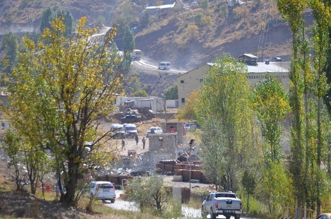 Durak Karakolu Türk bayraklarıyla donatıldı