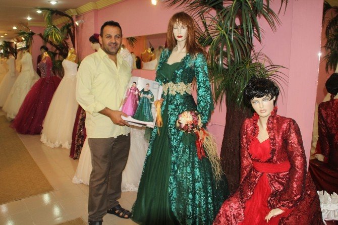 Hakkari’nin yöresel kıyafeti gelinlik oldu