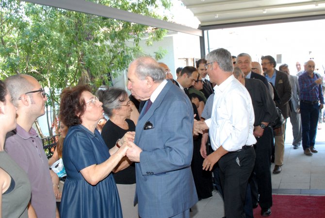 Hakkı Devrim'e veda