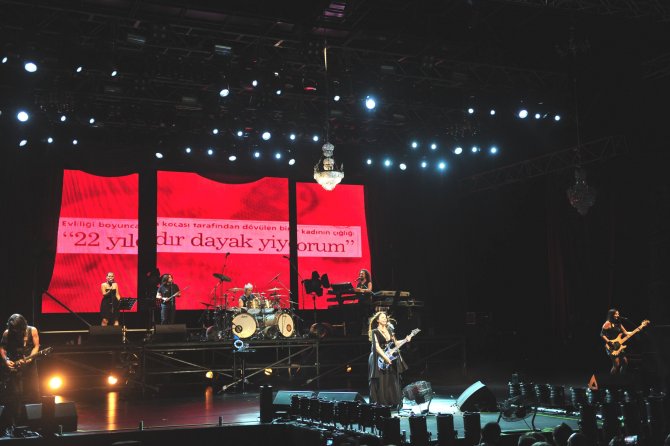 Açıkhava'da Şebnem Ferah rüzgarı