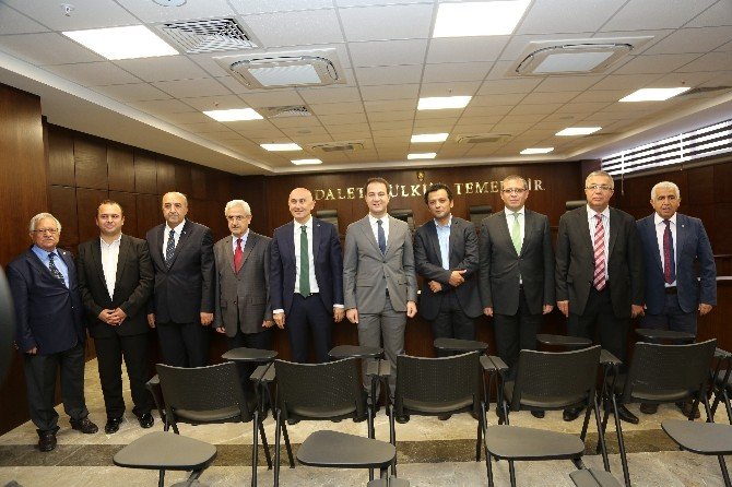 Hukuk Fakültesinin yeni binasında geleceğin hukukçuları yetiştirilecek