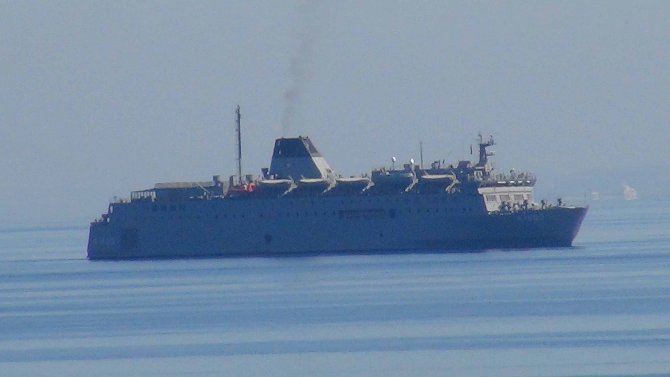 Deniz Kuvvetleri'ne ait askeri gemi İskenderun Limanı'nda