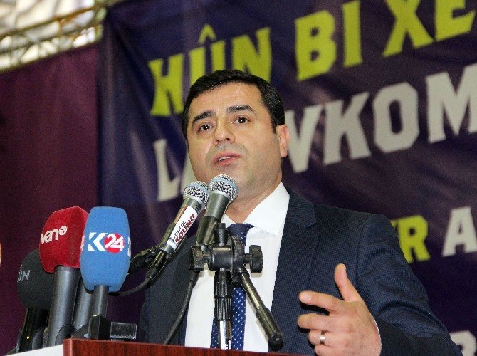 Demirtaş, Partisinin Diyarbakır Kongresine Katıldı