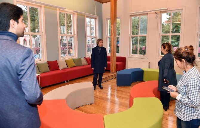 Turabibaba Kütüphanesi yenilenen yüzüyle hizmete açıldı