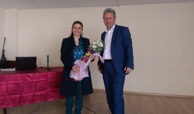 Çayırova’da ’Hoca Ahmet Yesevi’ Konferansı