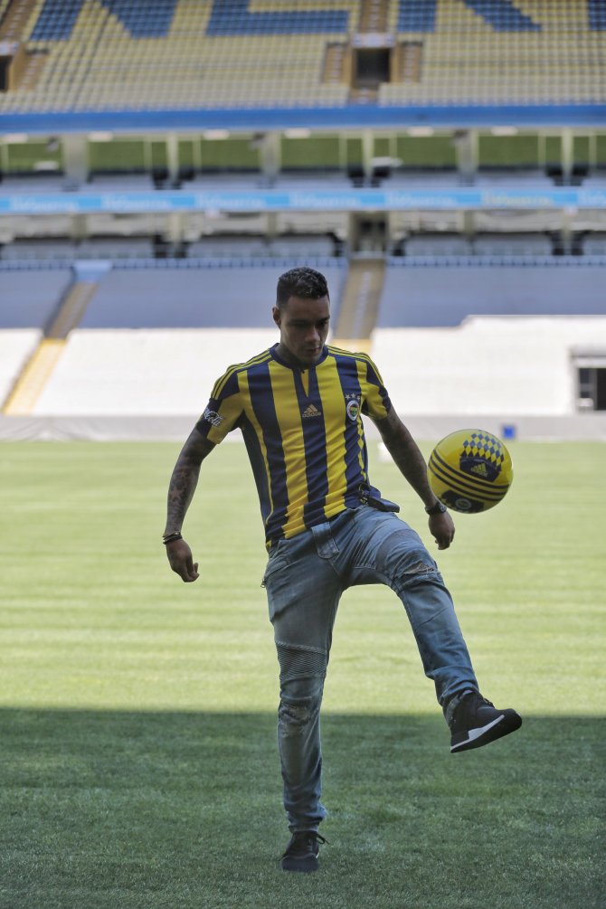 Gregory van der Wiel: Hislerimle hareket ettim, PSG'ye dönmek istemedim