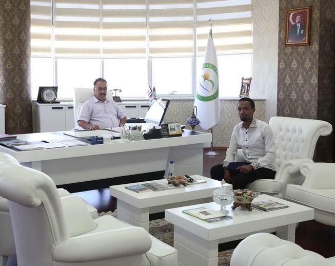 Iğdır Üniversitesi’nin Yabancı Uyruklu Öğrencisi Mezun Odu