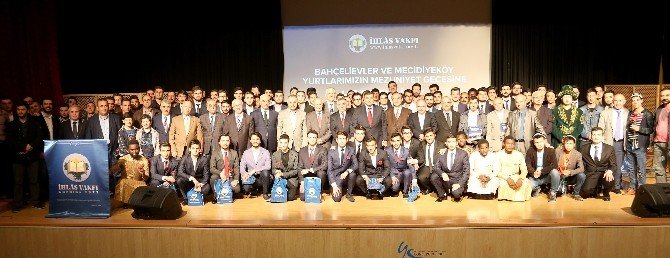 İhlas Vakfı Mezunlarını Uğurladı