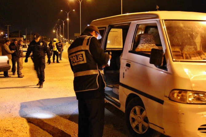 Kırşehir polisinden genel asayiş denetimi