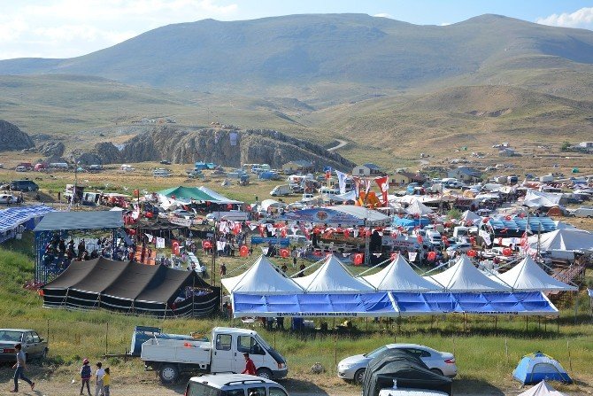 2200 metrede İmecik Yaylası Yörük Şöleni