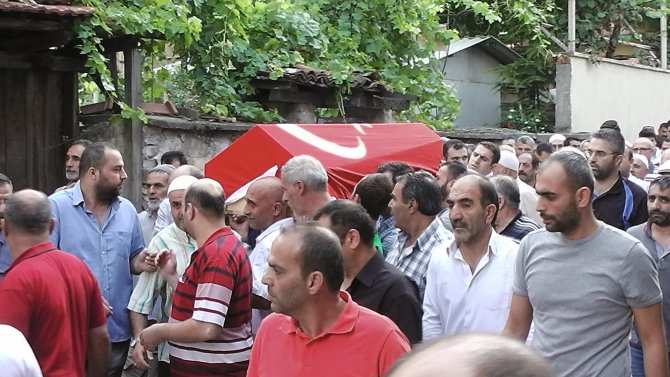 Terör saldırısında hayatını kaybeden Adem Kurt, Bursa’da toprağa verildi
