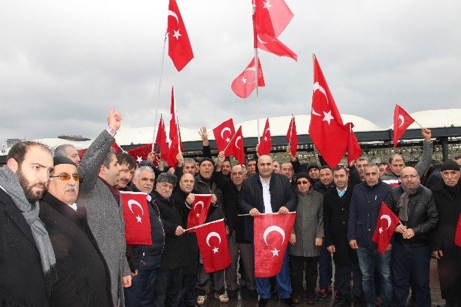 Bitlisliler Şehitler Tepesi’nde terörü lanetledi