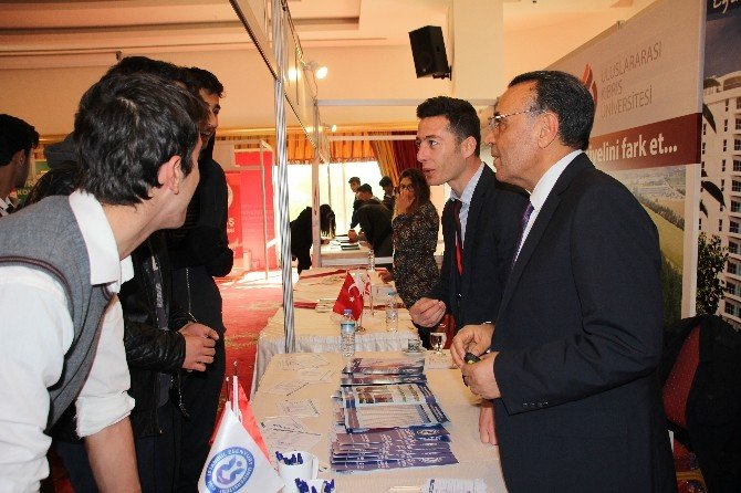 İstanbul Esenyurt Üniversitesi Hatay’da öğrencilerle buluştu