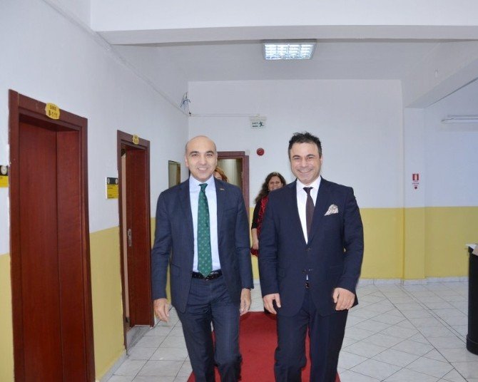 Yaşlılar teknoloji ile buluşuyor