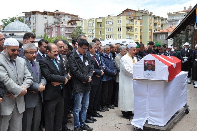 Şehit Polis Son Yolculuğuna Uğurlandı