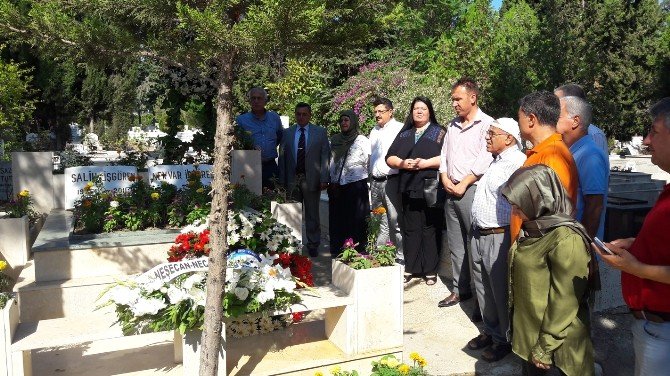 Nevvar İşgören törenle anıldı