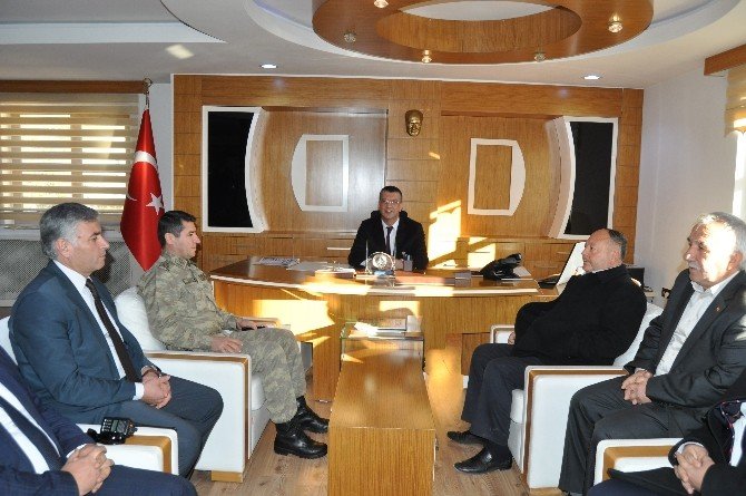 Kadirli Kaymakamı Tamer Orhan görevine başladı