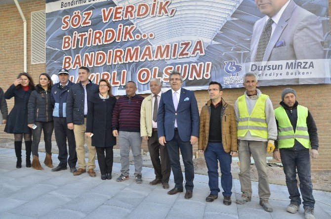 Kapalı pazar yeri ve yaşam alanı görücüye çıktı