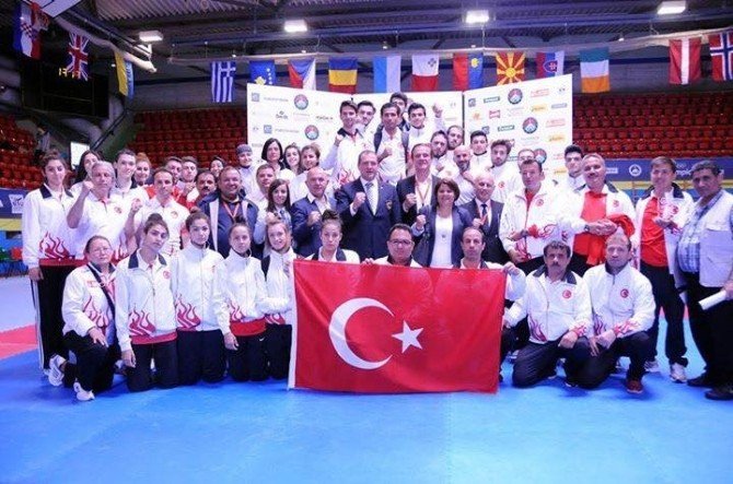 Avrupa Tekvando Şampiyonlarının Koçu KBÜ’den