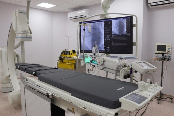 BEÜ’de Kardiyak Elektrofizyolojik Çalışması Başarıyla Yapılıyor