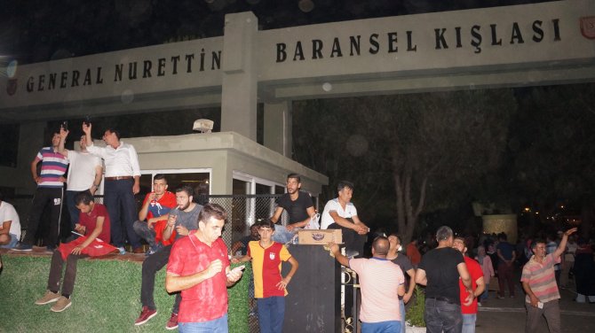 Kartal’da vatandaş kışlaya girdi
