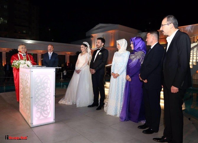 Uçarkuş Ailesinin Mutlu Günü