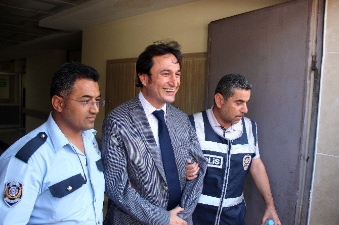 Gözaltındaki AK Parti eski il başkanı Ömer Dengiz, doktor kontrolünden geçirildi