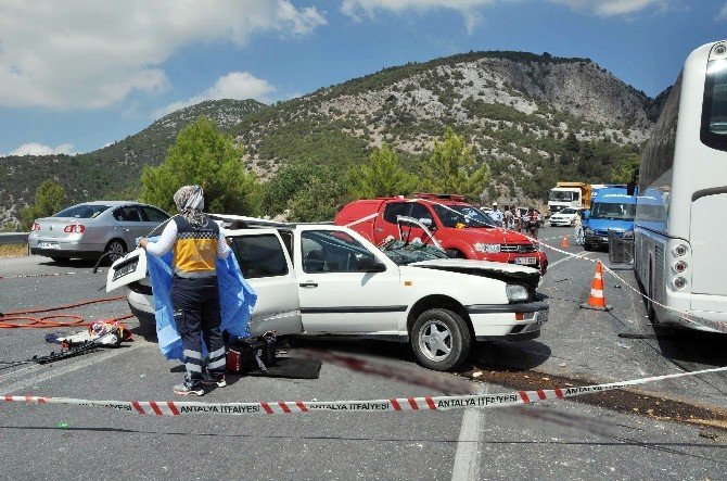Antalya’da trafik kazası: Anne ve bebeği öldü