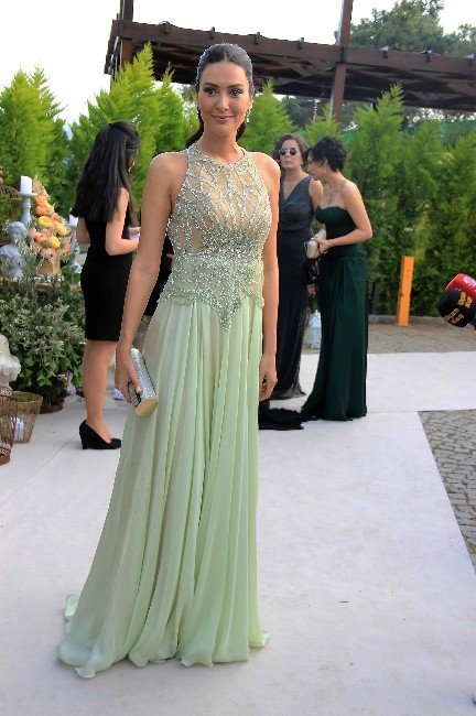 Kenan İmirzalıoğlu Ve Sinem Kobal’ın Düğünü Başladı