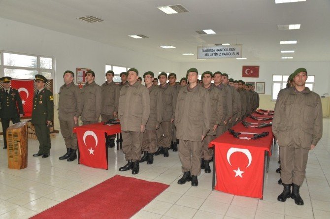 Kırklareli’nde 365. kısa dönem jandarma erler yemin etti