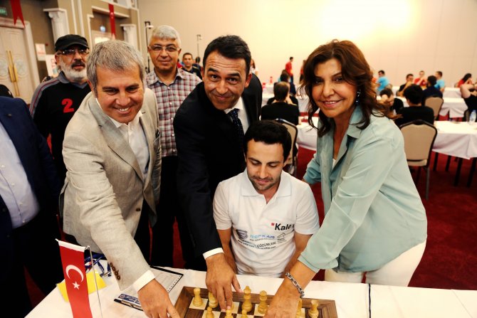Süper Satranç Ligi, İzmir’de başladı