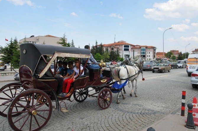 Sevgi Evleri Çocuklarının Fayton Sefası