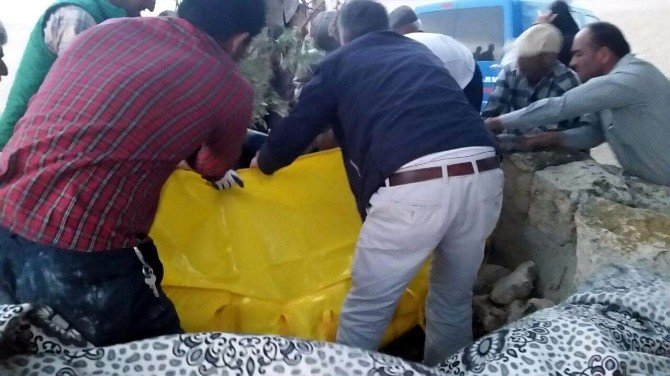 Kuyuya Düşen Kadın Hayatını Kaybetti