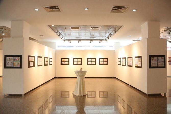 Küçükçekmece Bilgi Evleri Öğrencilerinden Karma Sergi