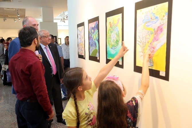 Küçükçekmece Bilgi Evleri Öğrencilerinden Karma Sergi