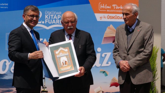 Nabi Avcı ilk resmi açılışını Üsküdar'da yaptı