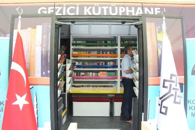 Gezici Kütüphane Konya’da