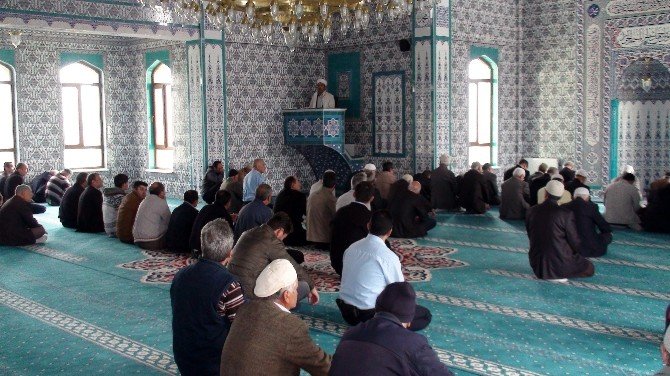 Serdar Camii İbadete Açıldı