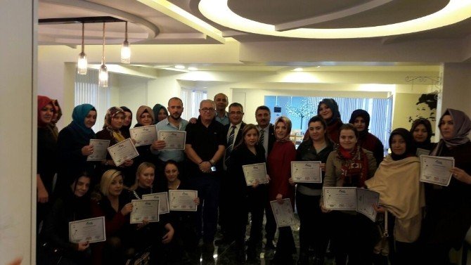 Makyaj Uzmanı Corci, makyaj deneyimlerini aktardı