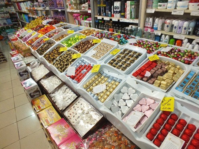 Bayram Şekeri Tezgâhlardaki Yerini Aldı