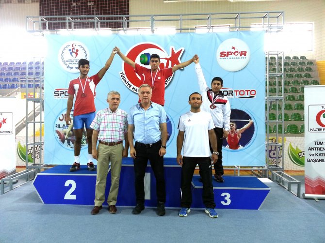 Mamaklı milli halterci Türkiye Şampiyonası'nda 3'ncü oldu