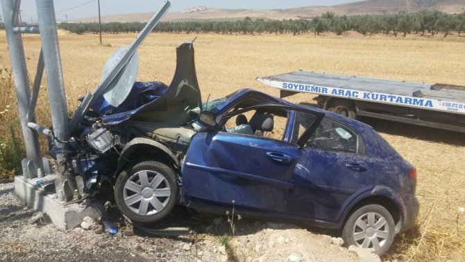 Akhisar'da trafik kazası: 1 kişi öldü