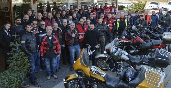 Hamile kadına darp olayının mağduruna motosikletli destek